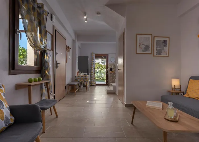 Limoncello * Vourvourou